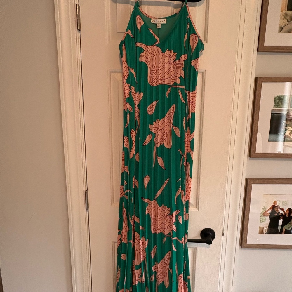 She and Sky Green and Pink Floral Maxi Dress Spaghetti Strap Summer Size S